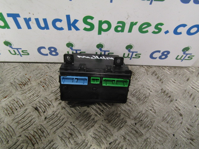 RENAULT MIDLUM DXI VECU MODULE P/NO 7421313712-PO3 - Elektrische Ausrüstung für LKW: das Bild 1 RENAULT MIDLUM DXI VECU MODULE P/NO 7421313712-PO3 - Elektrische Ausrüstung für LKW: das Bild 1