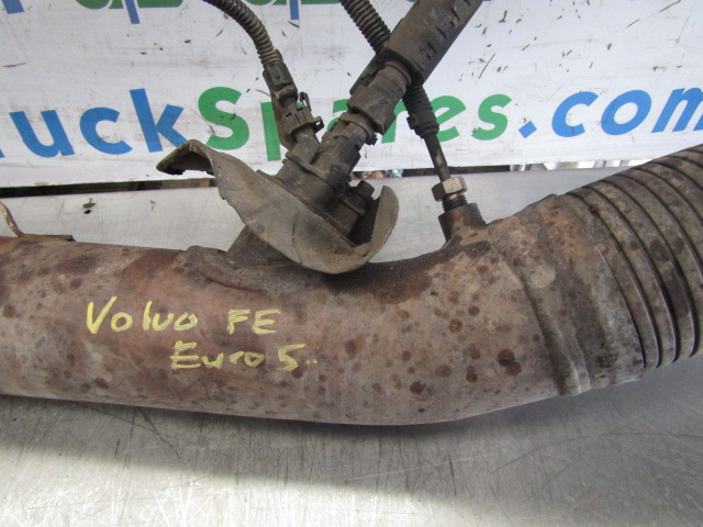 VOLVO FE EXHAUST FRONT PIPE AND SENSOR - Auspuff/ Abgasanlage für LKW: das Bild 3 VOLVO FE EXHAUST FRONT PIPE AND SENSOR - Auspuff/ Abgasanlage für LKW: das Bild 3