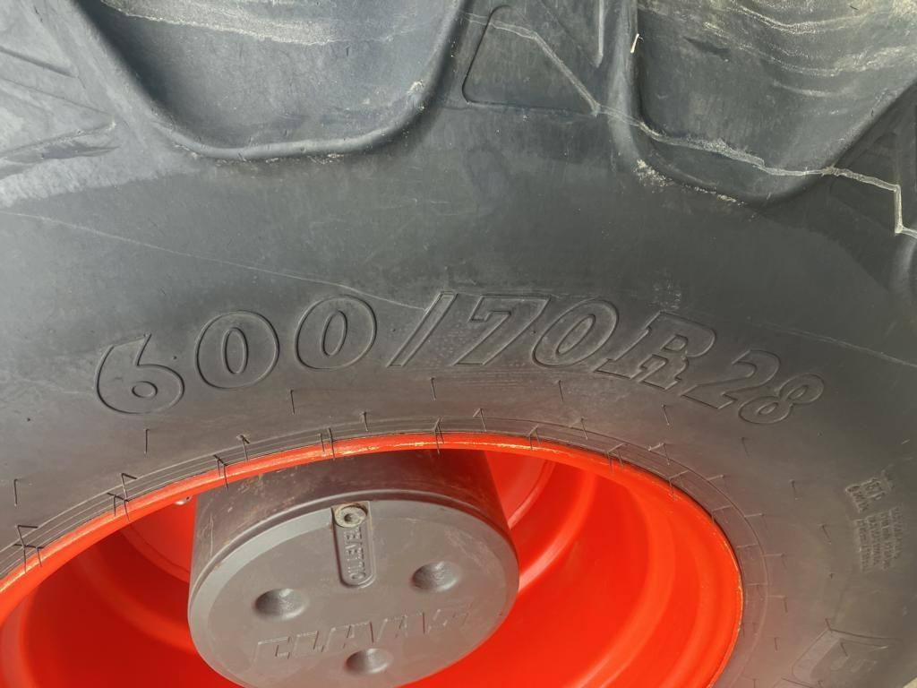 CLAAS AXION 830 CMATIC - Traktor: das Bild 5 CLAAS AXION 830 CMATIC - Traktor: das Bild 5