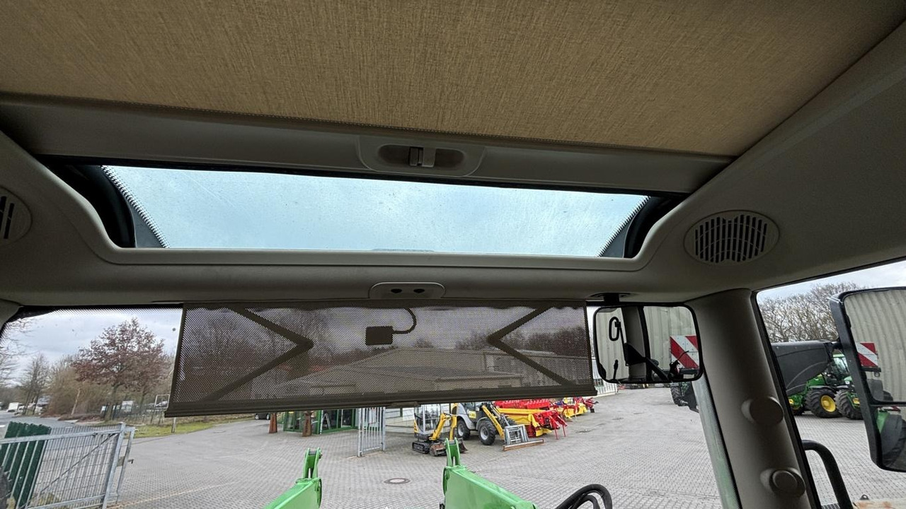John Deere 6155R - Traktor: das Bild 5 John Deere 6155R - Traktor: das Bild 5