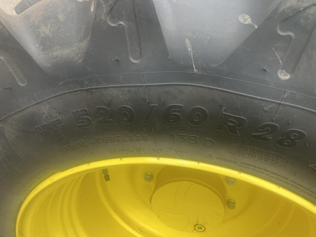 John Deere 6R150 - Traktor: das Bild 4 John Deere 6R150 - Traktor: das Bild 4