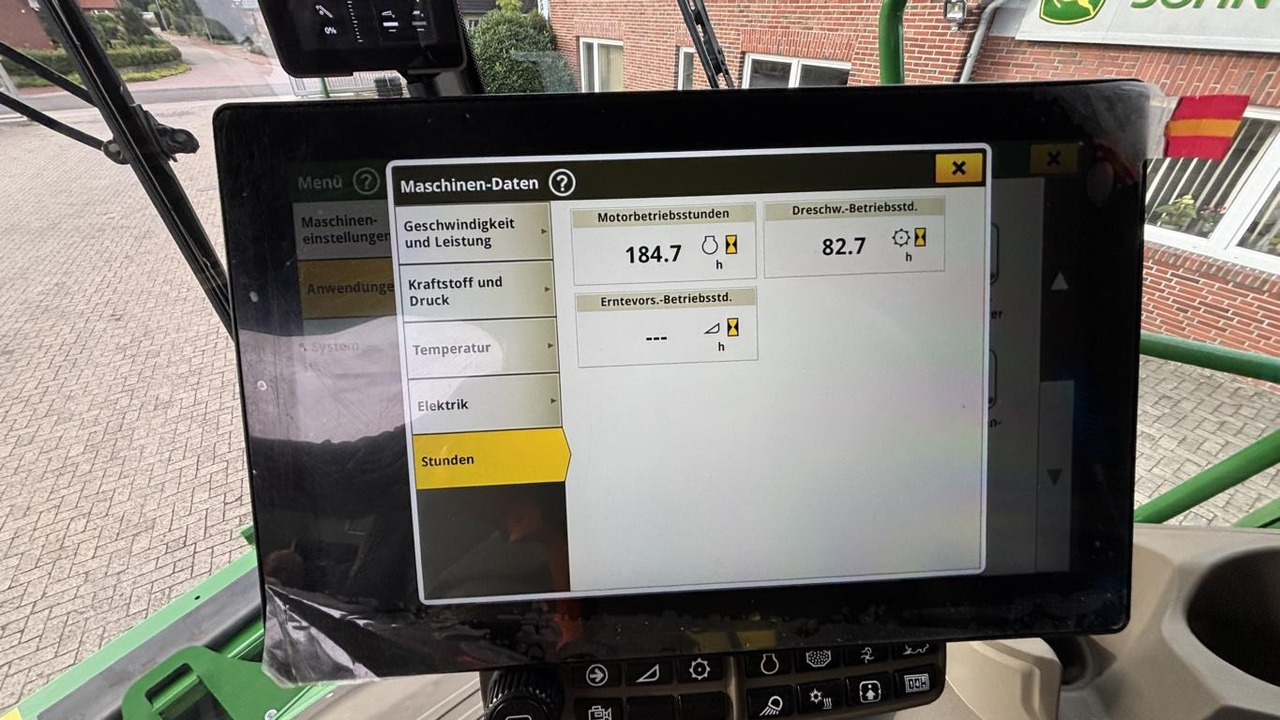 John Deere MÄHDRESCHER T5700 MY25 - Mähdrescher: das Bild 5 John Deere MÄHDRESCHER T5700 MY25 - Mähdrescher: das Bild 5