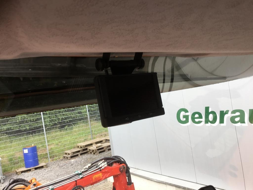 Kommunal-/ Sonderfahrzeug Mercedes-Benz UNIMOG U 527: das Bild 33
