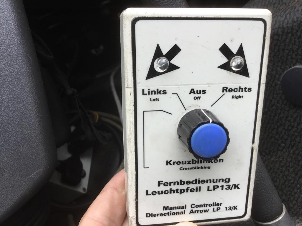 Kommunal-/ Sonderfahrzeug Mercedes-Benz UNIMOG U 527: das Bild 30