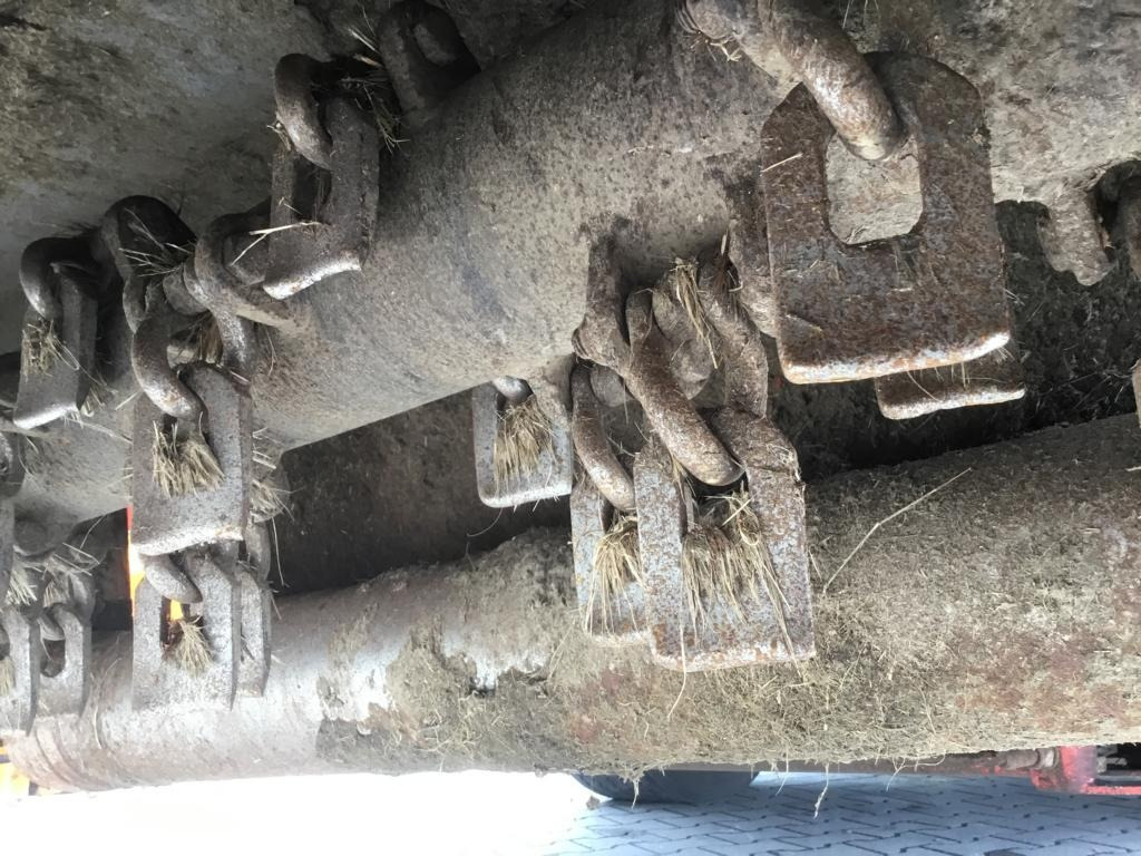 Kommunal-/ Sonderfahrzeug Mercedes-Benz UNIMOG U 527: das Bild 13