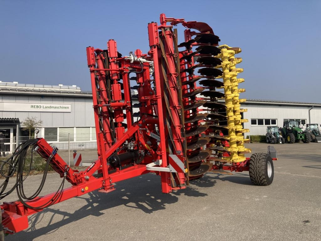Pöttinger TERRADISC 6001 T - Scheibenegge: das Bild 1 Pöttinger TERRADISC 6001 T - Scheibenegge: das Bild 1