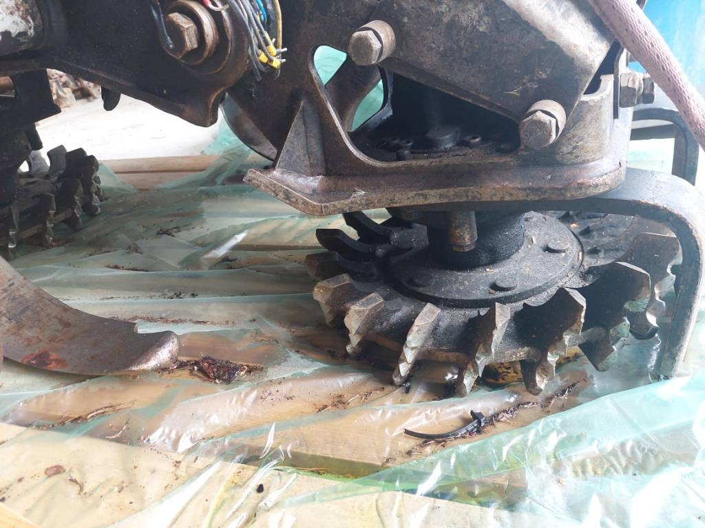 Fällgreifer Komatsu 365.1: das Bild 9