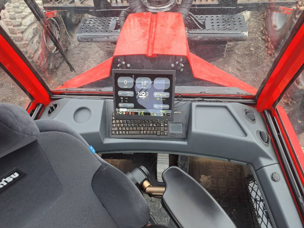 Komatsu 855 - Forwarder: das Bild 3 Komatsu 855 - Forwarder: das Bild 3