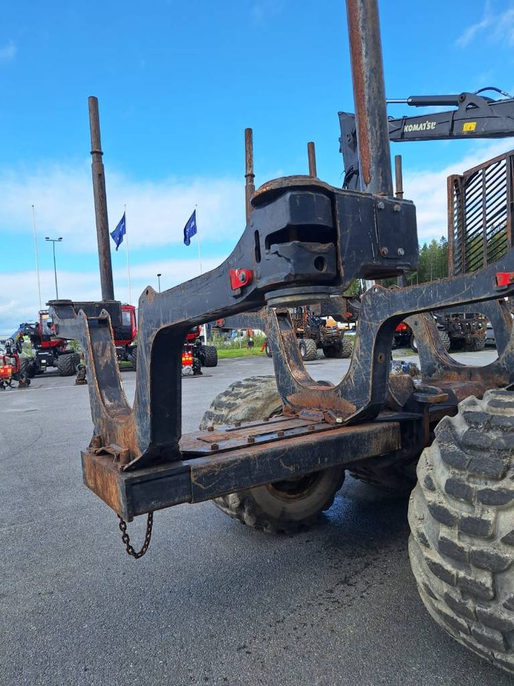 Komatsu 875 - Forwarder: das Bild 5 Komatsu 875 - Forwarder: das Bild 5