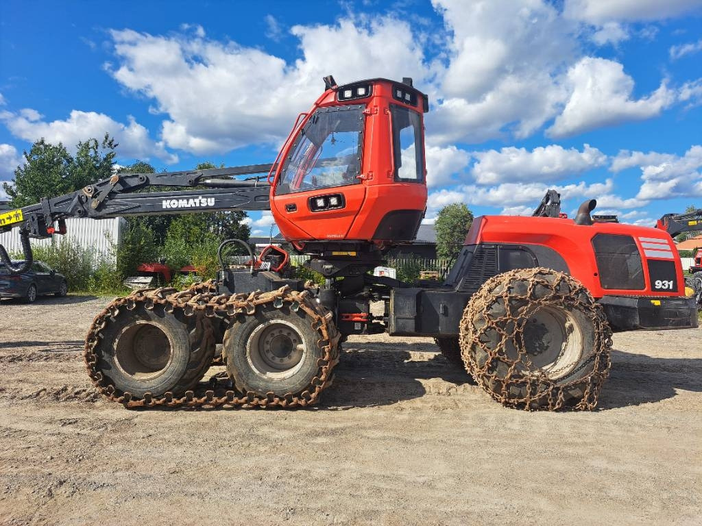 Harvester Komatsu 931: das Bild 9
