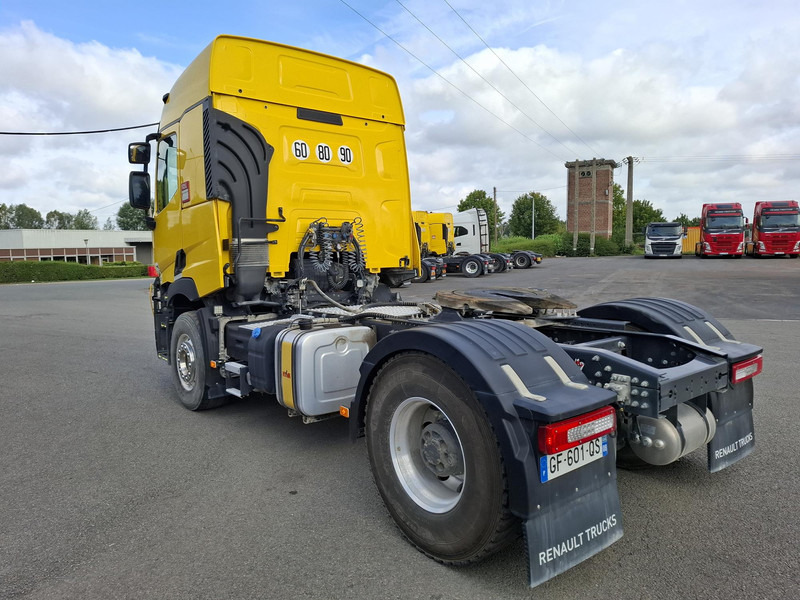 Renault C Cab 2.5 - Sattelzugmaschine: das Bild 4 Renault C Cab 2.5 - Sattelzugmaschine: das Bild 4