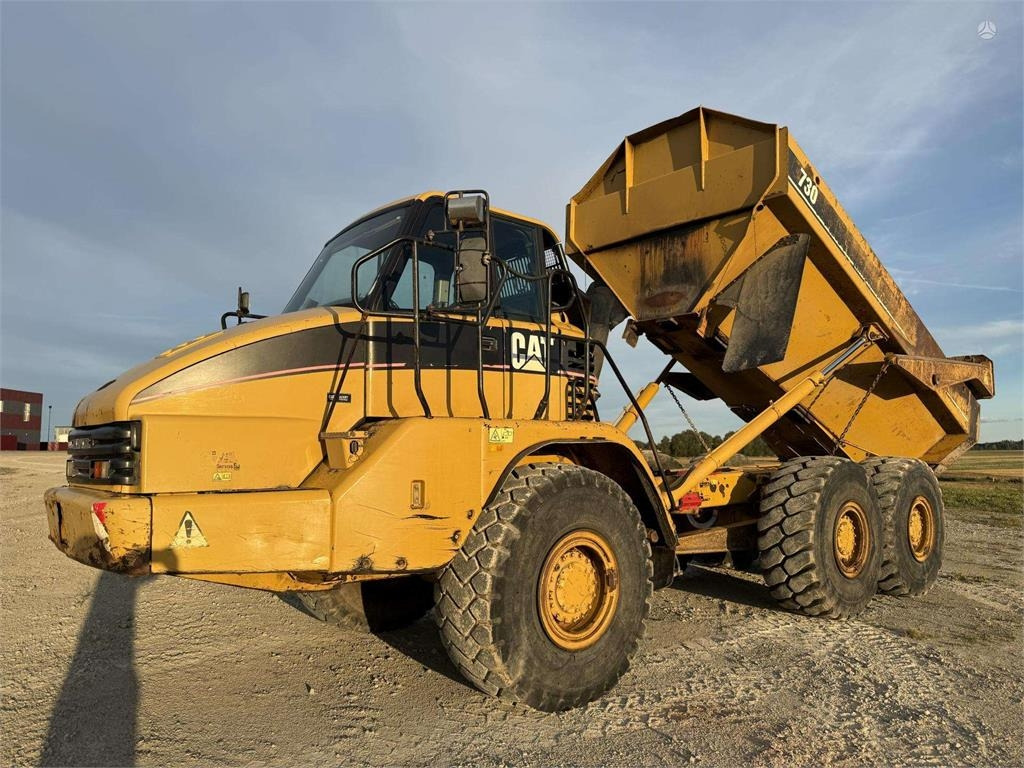 CAT 730 - Knickgelenkter Dumper: das Bild 1 CAT 730 - Knickgelenkter Dumper: das Bild 1