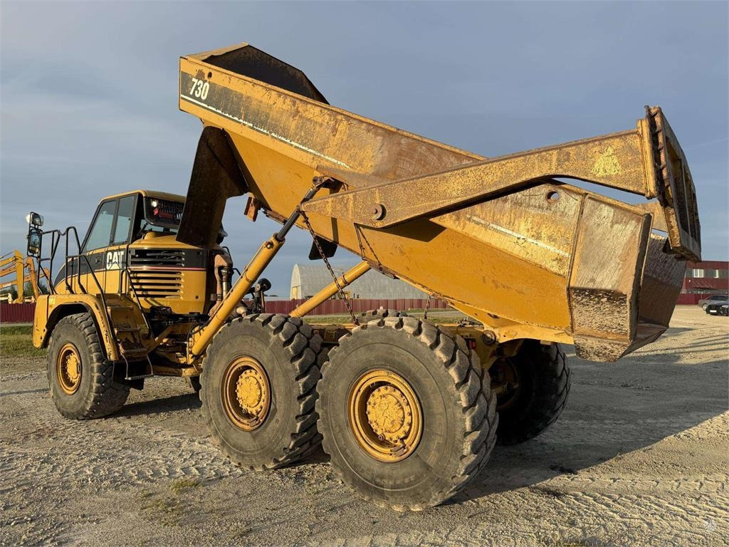 CAT 730 - Knickgelenkter Dumper: das Bild 3 CAT 730 - Knickgelenkter Dumper: das Bild 3