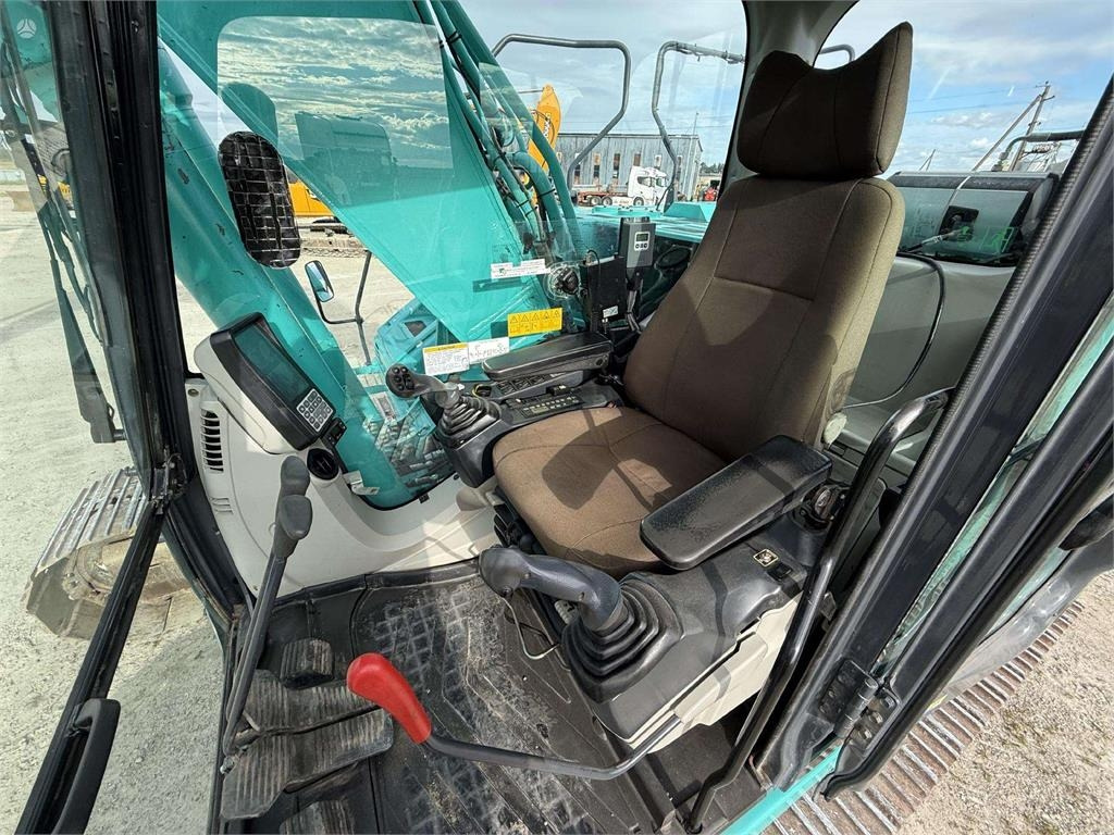 Kettenbagger Kobelco SK 260 LC-9 ROTOTILT SCANDINAV: das Bild 9