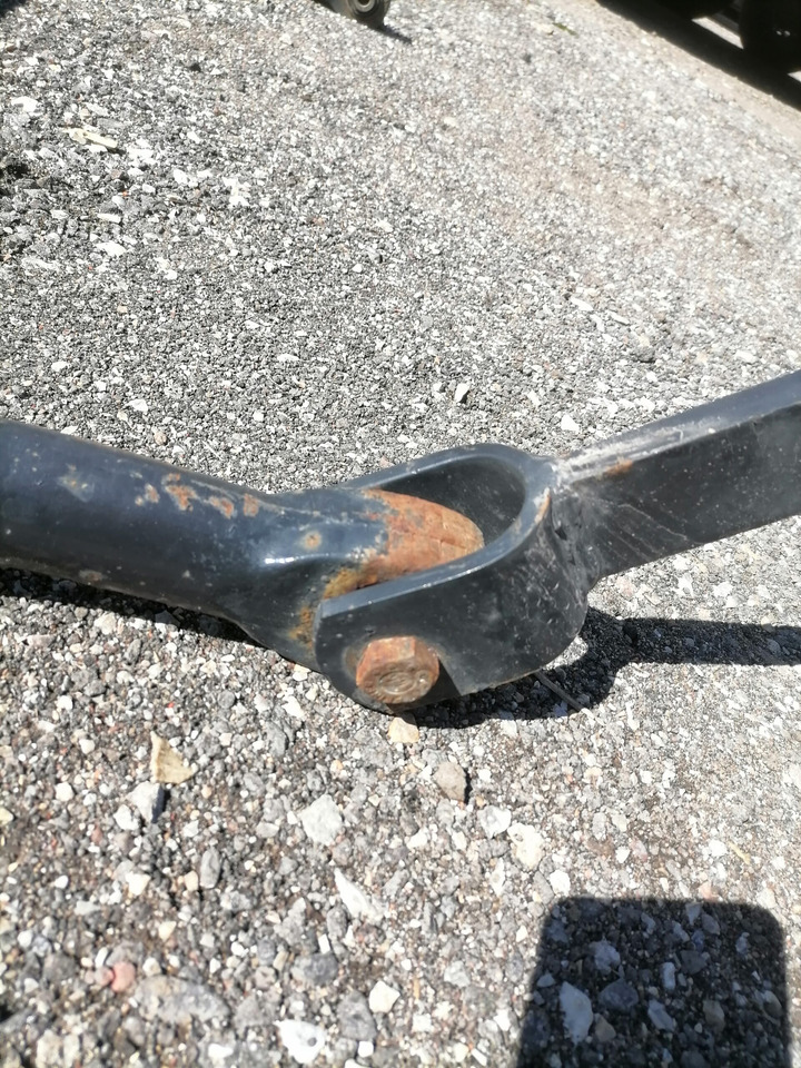 MAN Anti-roll bar 81437156074 - Stabilisator für LKW: das Bild 5 MAN Anti-roll bar 81437156074 - Stabilisator für LKW: das Bild 5