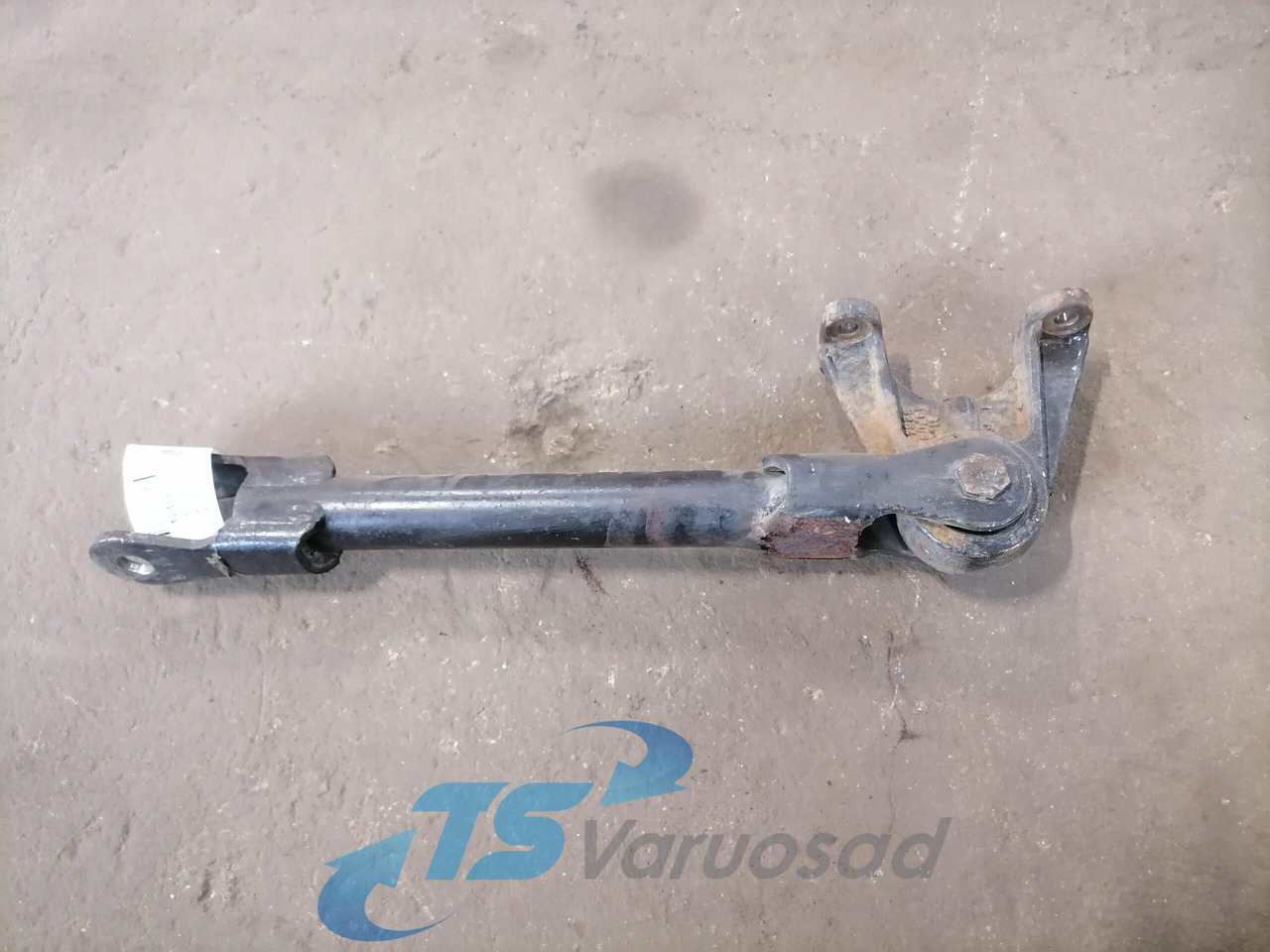 MAN Anti roll bar bracket 81437185111 - Stabilisator für LKW: das Bild 2 MAN Anti roll bar bracket 81437185111 - Stabilisator für LKW: das Bild 2