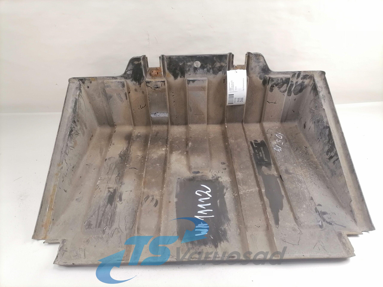 MAN Battery cover 81418600139 - Batterie für LKW: das Bild 3 MAN Battery cover 81418600139 - Batterie für LKW: das Bild 3
