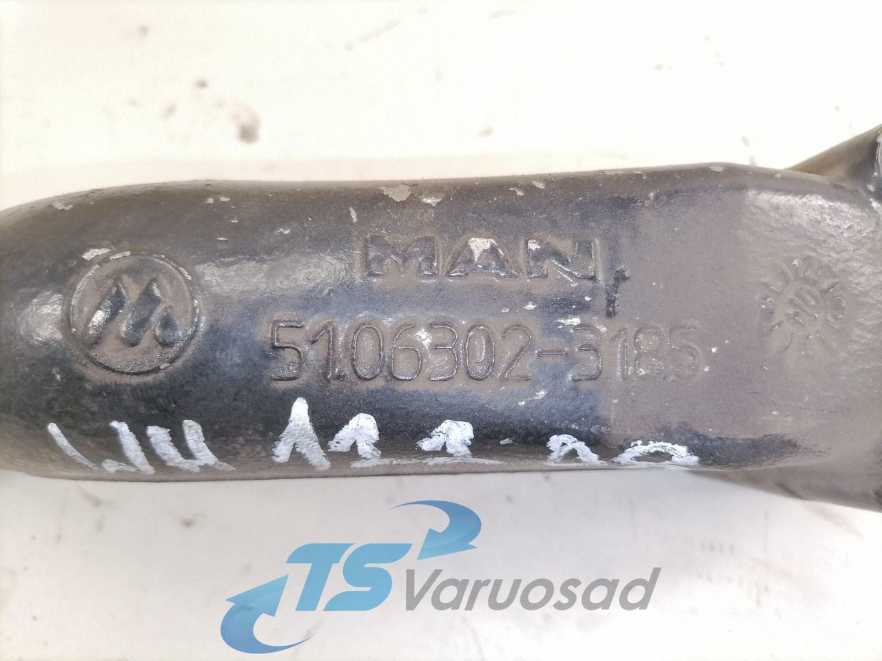 MAN Coolant pipe 51063023185 - Kühlsystem für LKW: das Bild 3 MAN Coolant pipe 51063023185 - Kühlsystem für LKW: das Bild 3