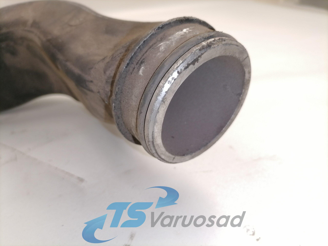MAN Coolant pipe 51063023261 - Kühlsystem für LKW: das Bild 4 MAN Coolant pipe 51063023261 - Kühlsystem für LKW: das Bild 4