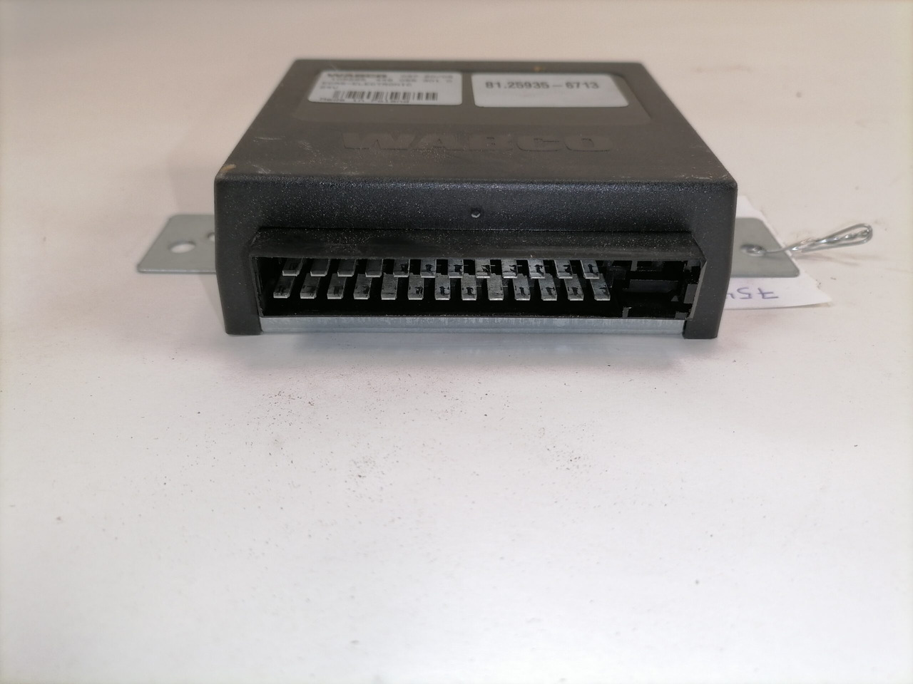 MAN Ecu, ECAS 81259356713 - Steuergerät für LKW: das Bild 2 MAN Ecu, ECAS 81259356713 - Steuergerät für LKW: das Bild 2