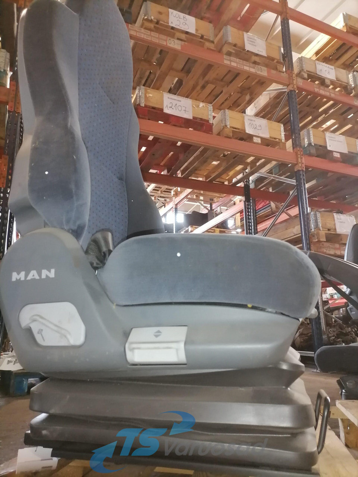 Sitz für LKW MAN Passenger seat: das Bild 6