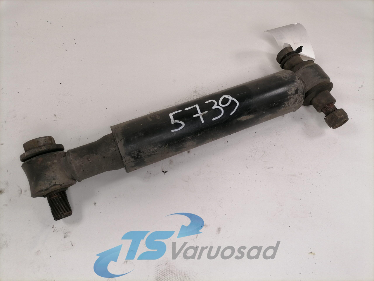 MAN Rear axel shock absorber 311480 - Stoßdämpfer für LKW: das Bild 1 MAN Rear axel shock absorber 311480 - Stoßdämpfer für LKW: das Bild 1