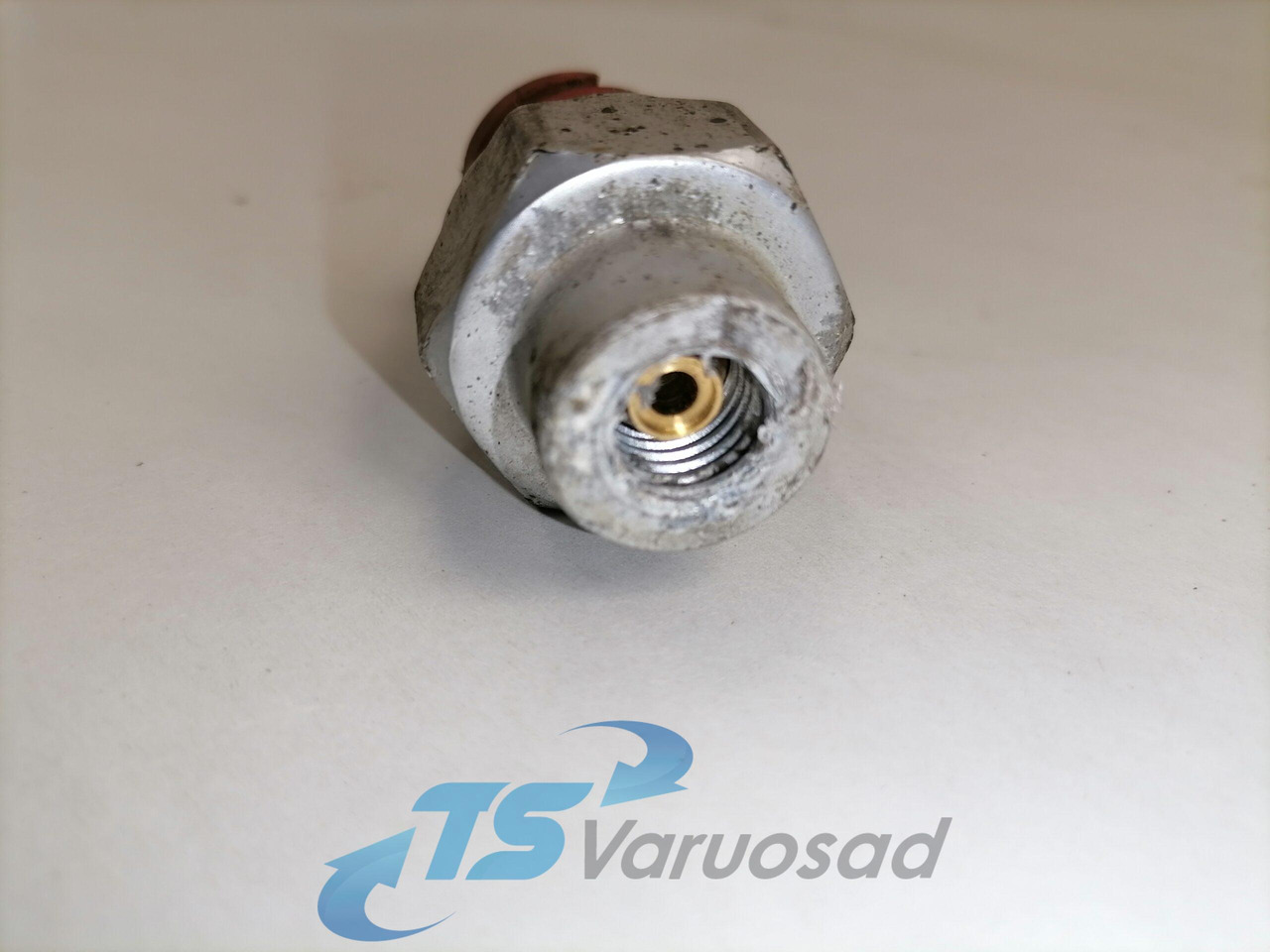 MAN Sensor, air pressure 81274210251 - Sensor für LKW: das Bild 2 MAN Sensor, air pressure 81274210251 - Sensor für LKW: das Bild 2