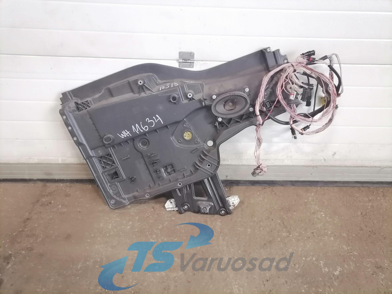MAN window mechanism 81626456039 - Tür und Teile für LKW: das Bild 1 MAN window mechanism 81626456039 - Tür und Teile für LKW: das Bild 1