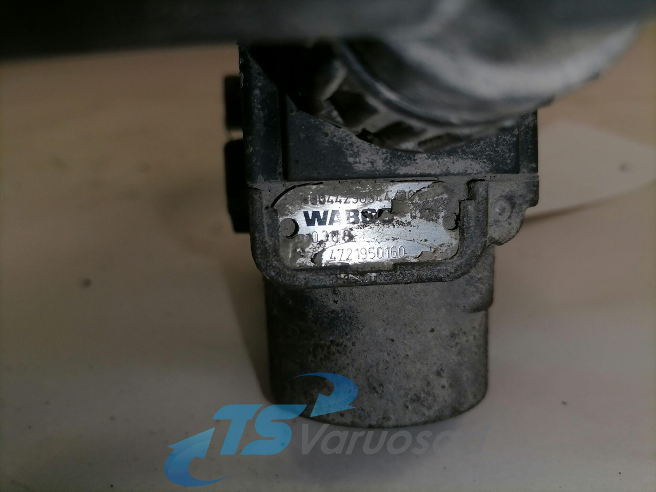 Mercedes-Benz ABS brake valve 0044296544 - Bremsventil für LKW: das Bild 3 Mercedes-Benz ABS brake valve 0044296544 - Bremsventil für LKW: das Bild 3