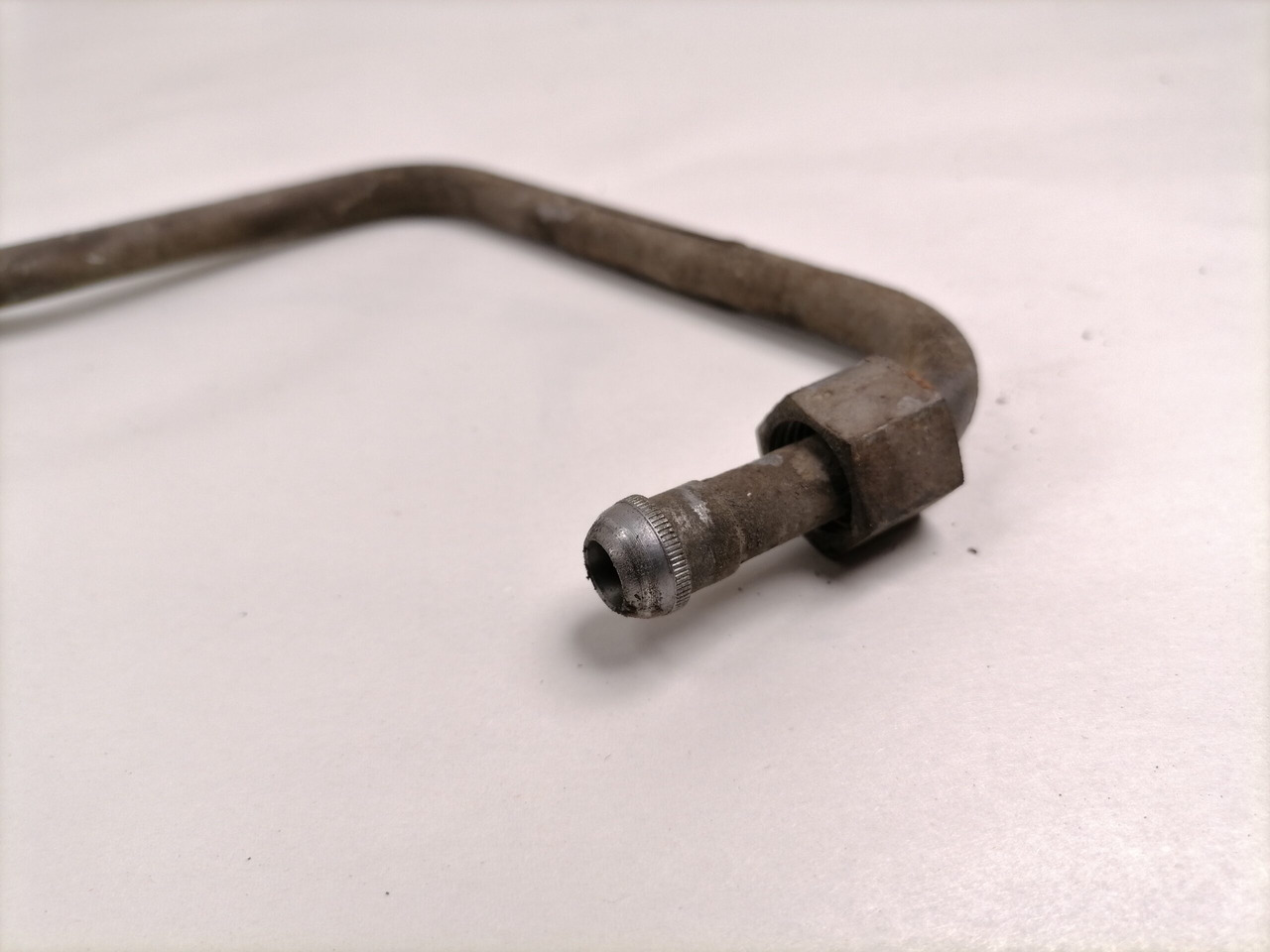 Mercedes-Benz Coolant pipe A4712005351 - Kühlsystem für LKW: das Bild 2 Mercedes-Benz Coolant pipe A4712005351 - Kühlsystem für LKW: das Bild 2