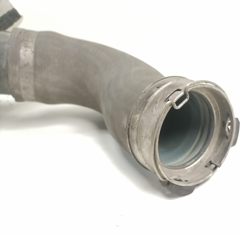 Mercedes-Benz Coolant pipe A9605000889 - Kühlsystem für LKW: das Bild 5 Mercedes-Benz Coolant pipe A9605000889 - Kühlsystem für LKW: das Bild 5