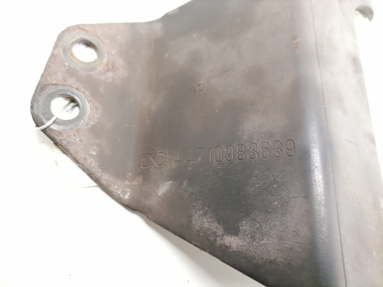 Mercedes-Benz Intercooler tube carrier A4710983639 - Interkühler für LKW: das Bild 2 Mercedes-Benz Intercooler tube carrier A4710983639 - Interkühler für LKW: das Bild 2