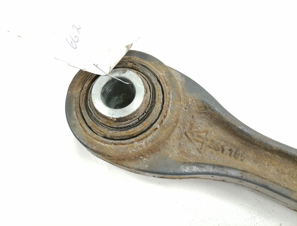 Mercedes-Benz Torque rod A9603300311 - Achse und Teile für LKW: das Bild 3 Mercedes-Benz Torque rod A9603300311 - Achse und Teile für LKW: das Bild 3