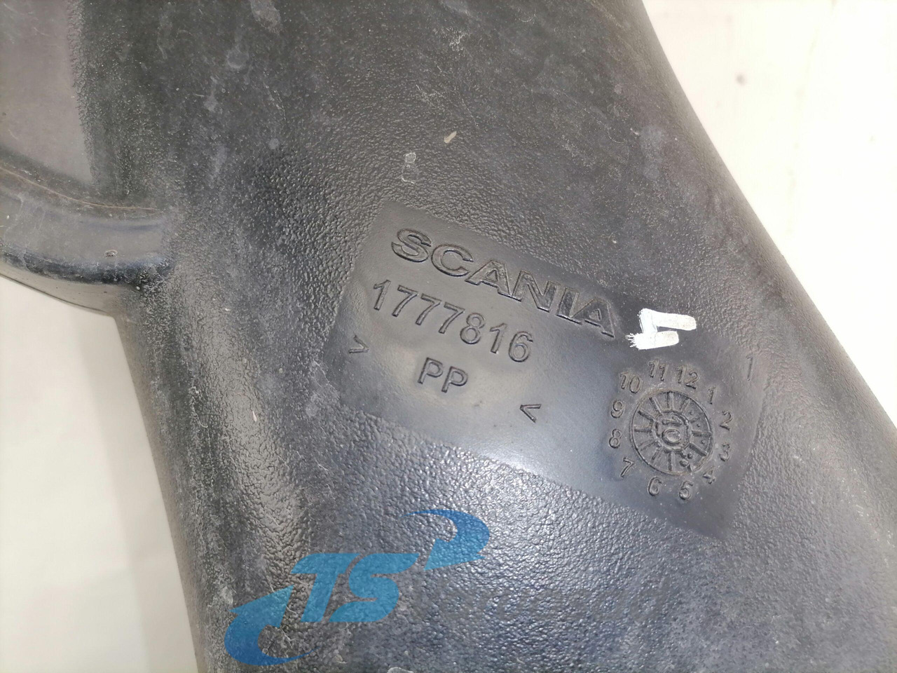 Scania Air intake 1777816 - Luftansaugsystem für LKW: das Bild 3 Scania Air intake 1777816 - Luftansaugsystem für LKW: das Bild 3