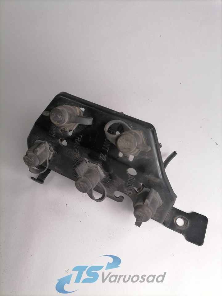 Scania Bracket 1722911 - Rahmen/ Chassis für LKW: das Bild 2 Scania Bracket 1722911 - Rahmen/ Chassis für LKW: das Bild 2