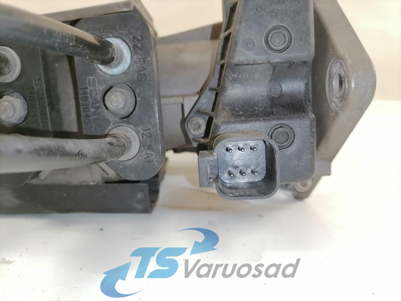 Scania Brake pressure control 1867518 - Bremsventil für LKW: das Bild 3 Scania Brake pressure control 1867518 - Bremsventil für LKW: das Bild 3