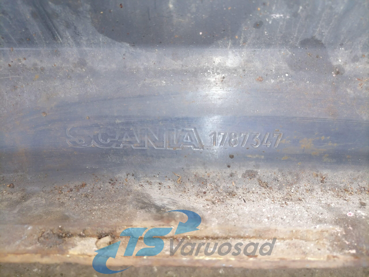 Scania Bumper 1787347 - Stoßstange für LKW: das Bild 3 Scania Bumper 1787347 - Stoßstange für LKW: das Bild 3