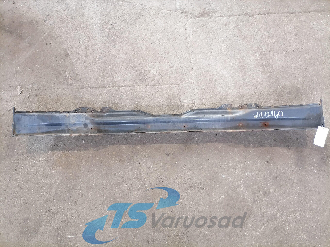 Scania Bumper 1787347 - Stoßstange für LKW: das Bild 2 Scania Bumper 1787347 - Stoßstange für LKW: das Bild 2