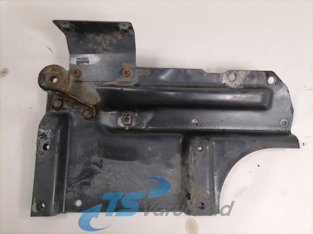 Scania Bumper bracket 1431583 - Stoßstange für LKW: das Bild 2 Scania Bumper bracket 1431583 - Stoßstange für LKW: das Bild 2