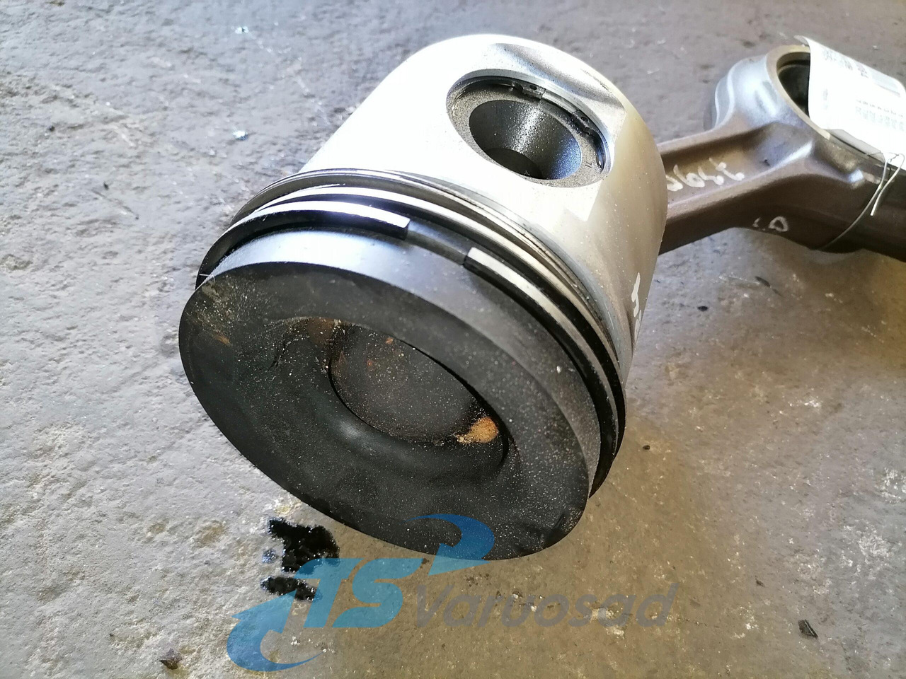 Scania Connecting rod + piston 1791992 - Kolbe/ Ring/ Laufbuchse für LKW: das Bild 3 Scania Connecting rod + piston 1791992 - Kolbe/ Ring/ Laufbuchse für LKW: das Bild 3