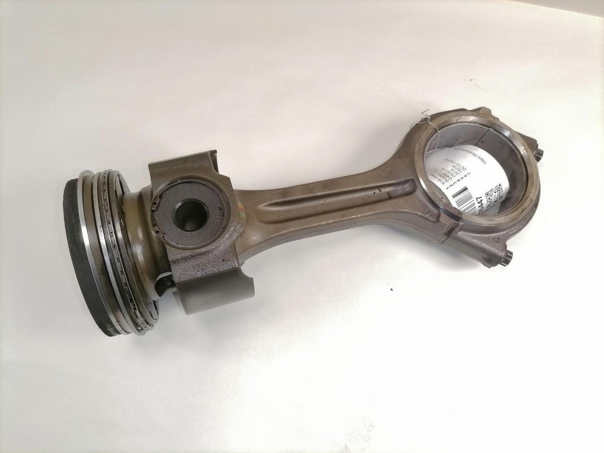 Scania Connecting rod + piston 2428219 - Kolbe/ Ring/ Laufbuchse für LKW: das Bild 5 Scania Connecting rod + piston 2428219 - Kolbe/ Ring/ Laufbuchse für LKW: das Bild 5