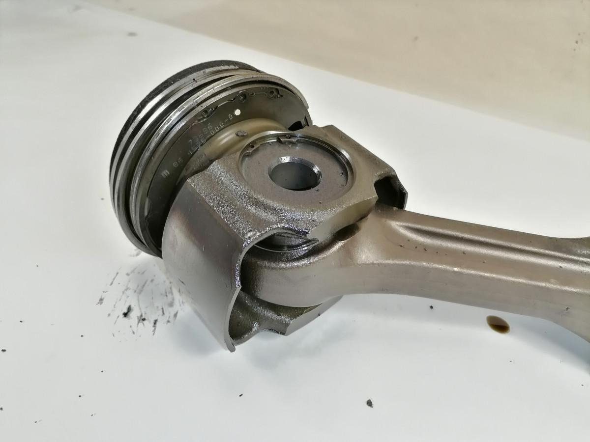 Scania Connecting rod + piston 2428219 - Kolbe/ Ring/ Laufbuchse für LKW: das Bild 5 Scania Connecting rod + piston 2428219 - Kolbe/ Ring/ Laufbuchse für LKW: das Bild 5