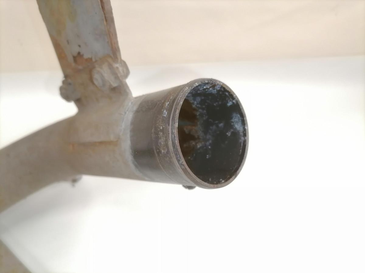 Scania Coolant pipe 1853789 - Kühlsystem für LKW: das Bild 3 Scania Coolant pipe 1853789 - Kühlsystem für LKW: das Bild 3