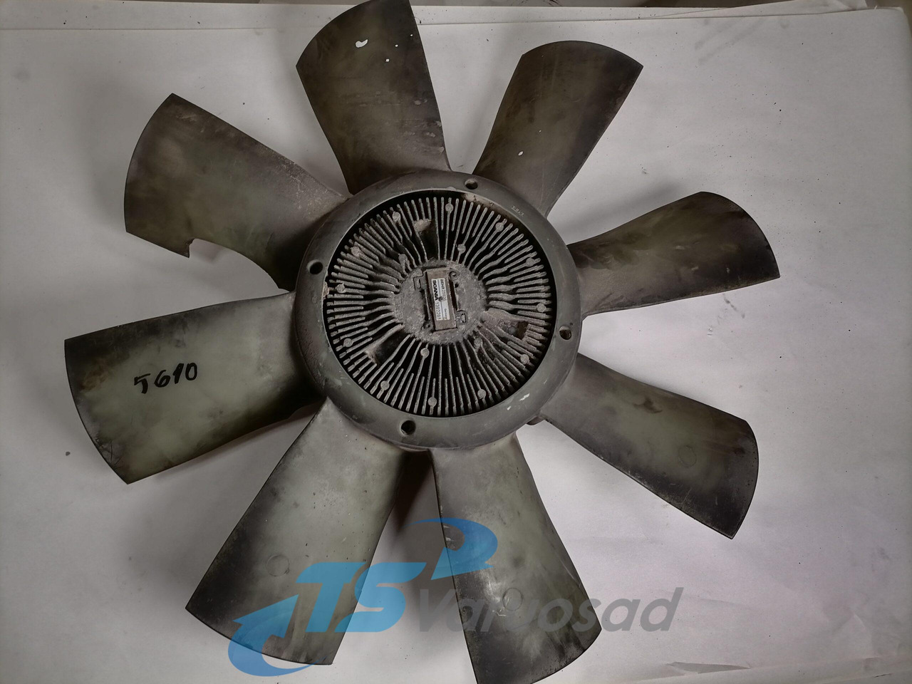 Scania Cooling fan 1392261 - Ventilator für LKW: das Bild 1 Scania Cooling fan 1392261 - Ventilator für LKW: das Bild 1