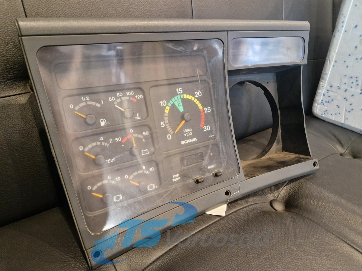 Scania Dashboard 1431962 - Armaturenbrett für LKW: das Bild 1 Scania Dashboard 1431962 - Armaturenbrett für LKW: das Bild 1