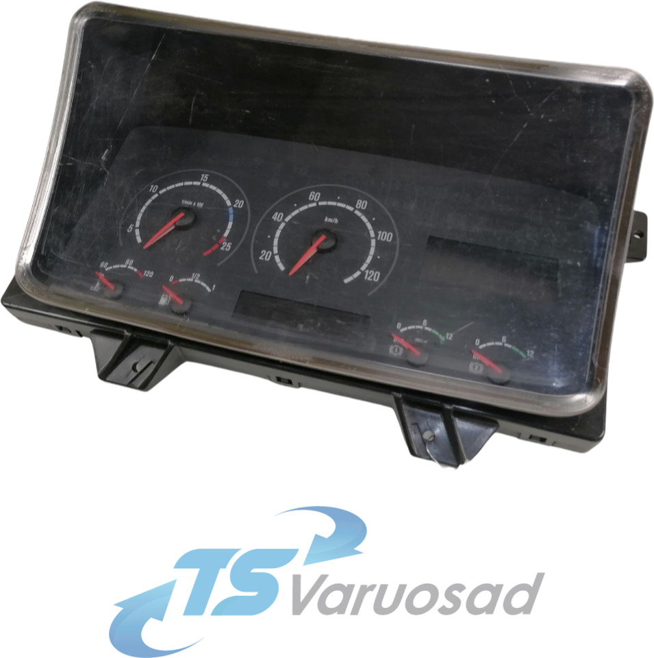 Scania Dashboard 1542682 - Armaturenbrett für LKW: das Bild 1 Scania Dashboard 1542682 - Armaturenbrett für LKW: das Bild 1