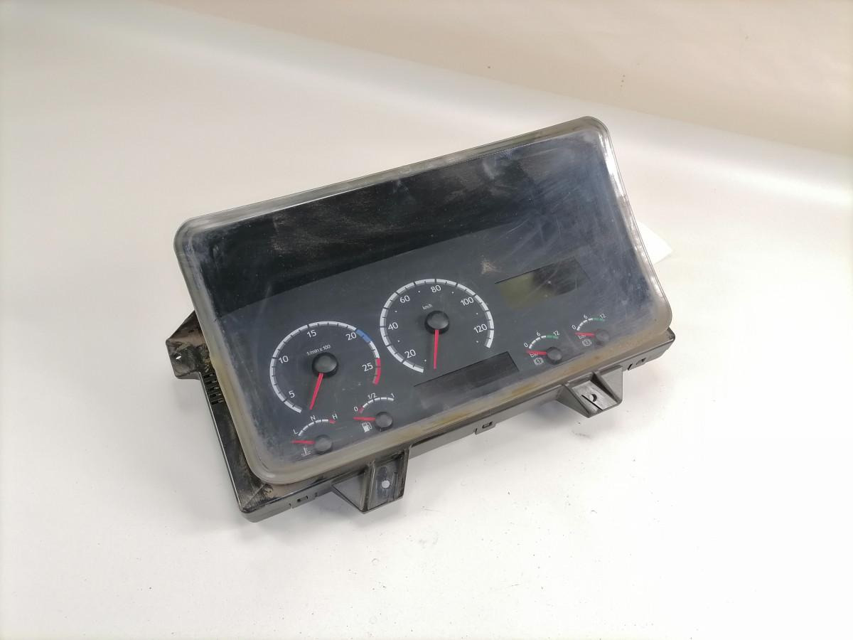 Scania Dashboard 1849503 - Armaturenbrett für LKW: das Bild 2 Scania Dashboard 1849503 - Armaturenbrett für LKW: das Bild 2