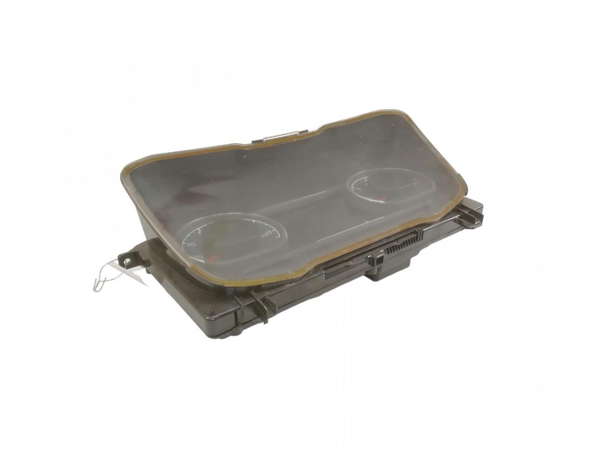 Scania Dashboard 2496979 - Armaturenbrett für LKW: das Bild 1 Scania Dashboard 2496979 - Armaturenbrett für LKW: das Bild 1