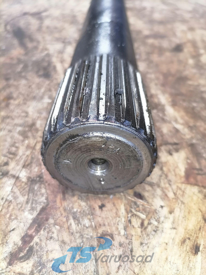 Scania Drive shaft 1315681 - Antriebswelle für LKW: das Bild 3 Scania Drive shaft 1315681 - Antriebswelle für LKW: das Bild 3