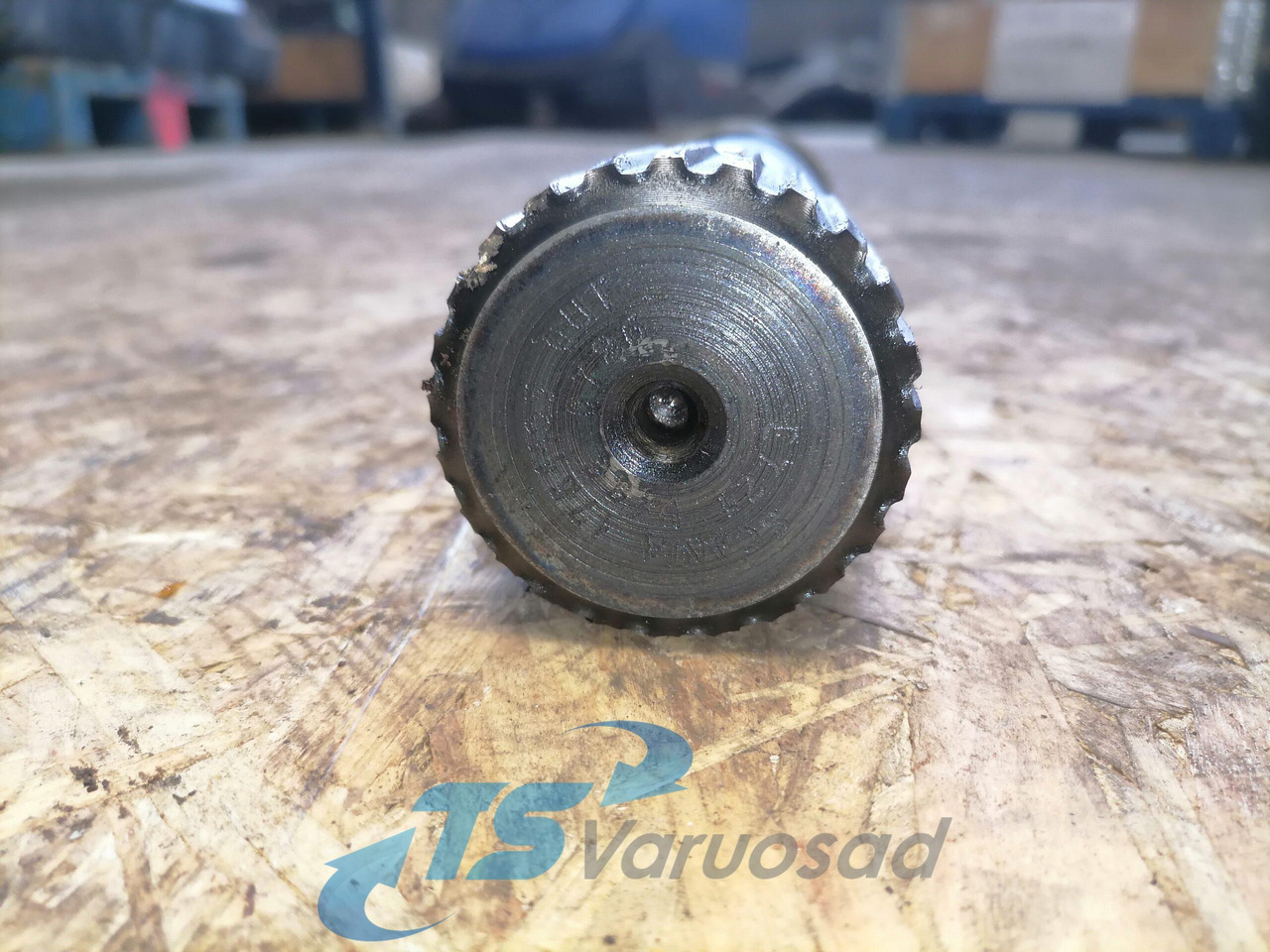 Scania Drive shaft 1761195 - Antriebswelle für LKW: das Bild 4 Scania Drive shaft 1761195 - Antriebswelle für LKW: das Bild 4